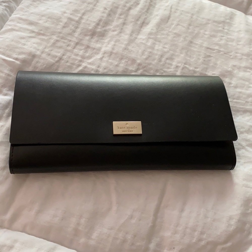 🌸Kate Spade wallet